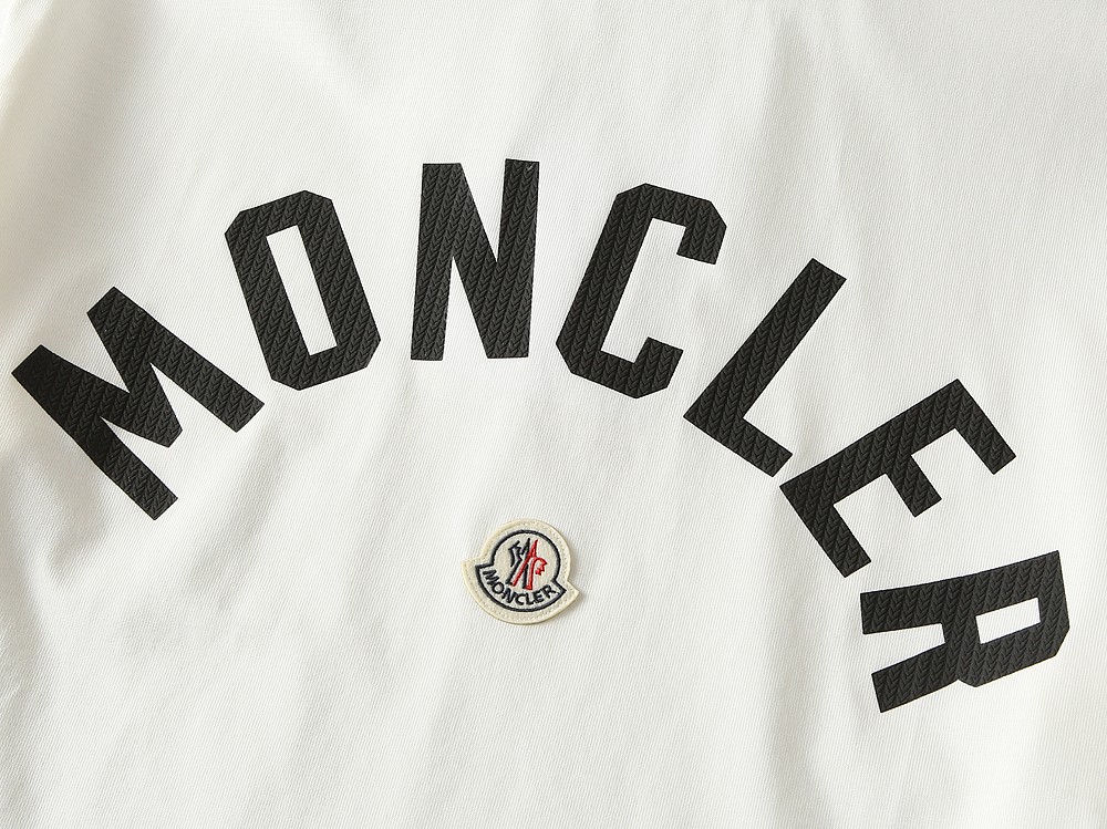 🌾蒙口2026春夏新款首发专柜最新款短袖圆领T恤 高端订制 设计前卫时尚！品牌logo重工艺设计 高端定