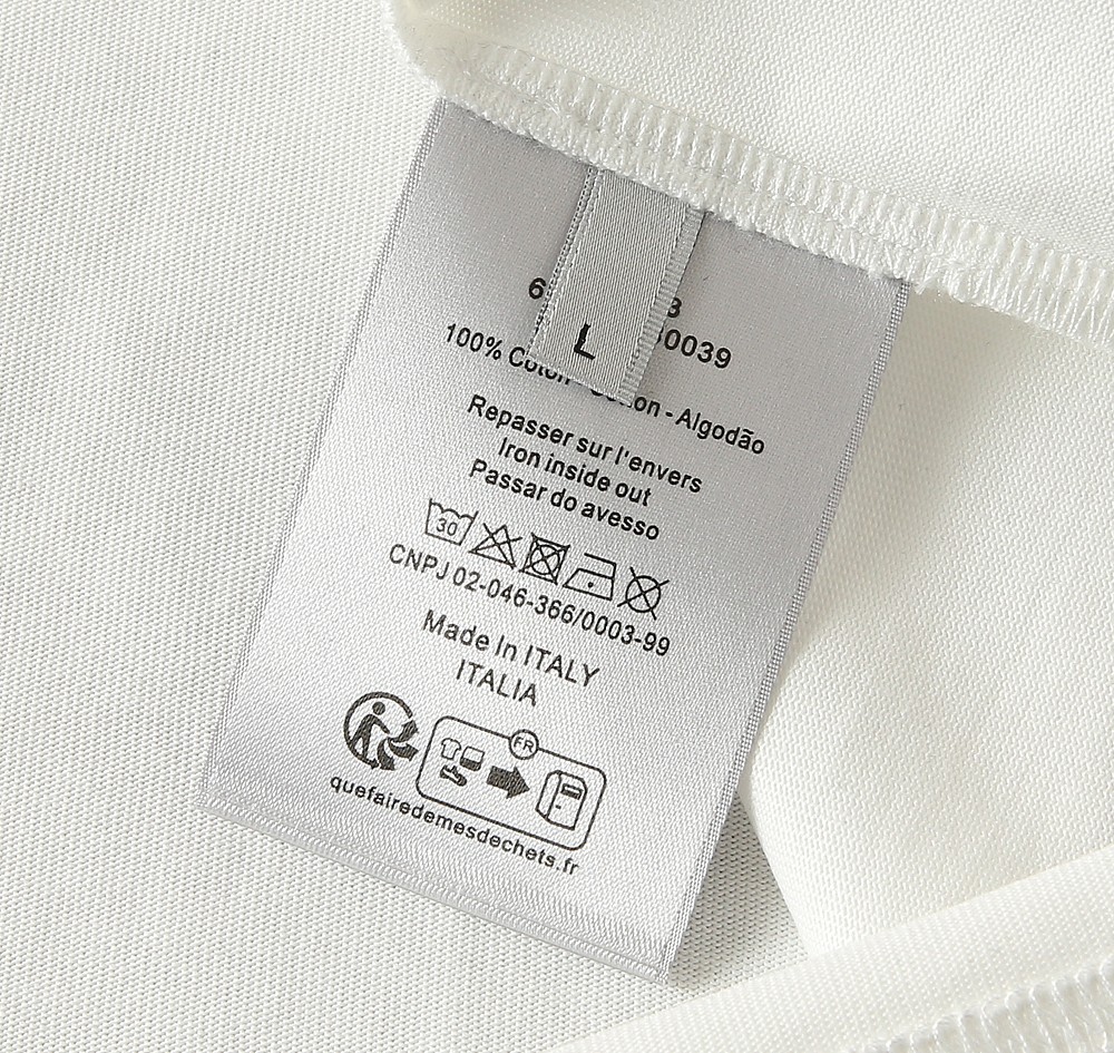 🌾迪奥2026春夏新款首发专柜最新款短袖圆领T恤 高端订制 设计前卫时尚！品牌logo重工艺设计 高端定