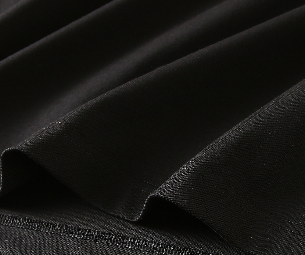 🌾迪奥2026春夏新款首发专柜最新款短袖圆领T恤 高端订制 设计前卫时尚！品牌logo重工艺设计 高端定