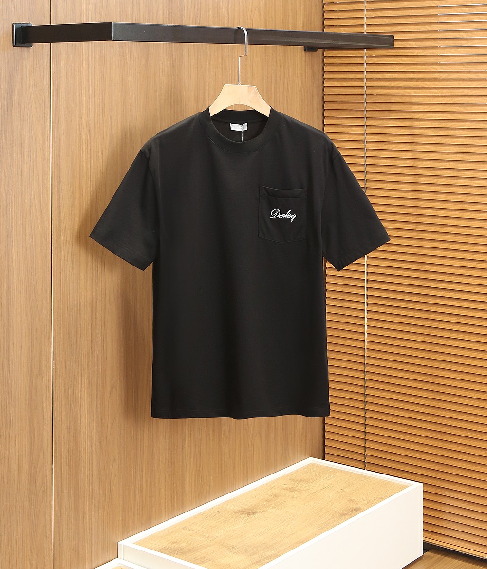 🌾迪奥2026春夏新款首发专柜最新款短袖圆领T恤 高端订制 设计前卫时尚！品牌logo重工艺设计 高端定