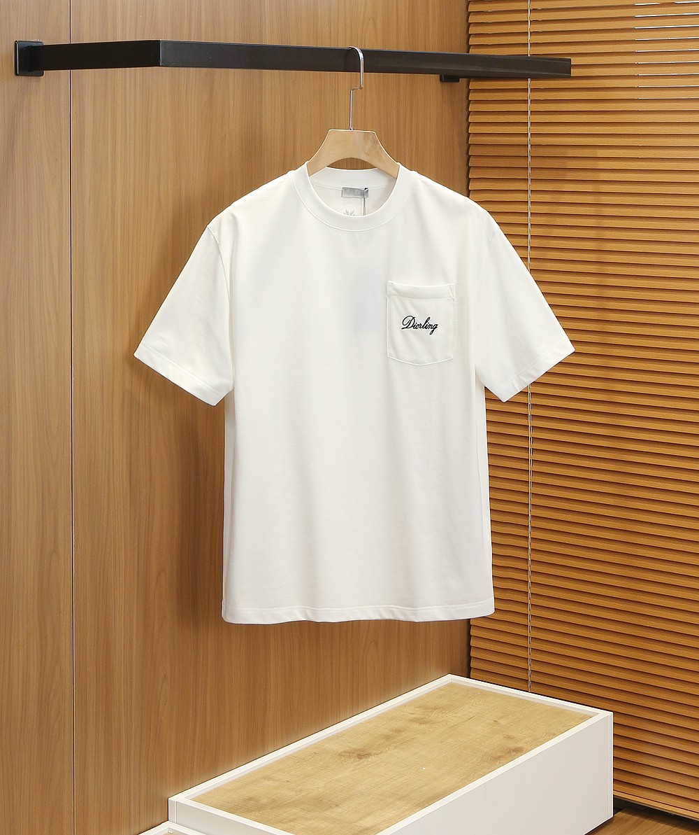 🌾迪奥2026春夏新款首发专柜最新款短袖圆领T恤 高端订制 设计前卫时尚！品牌logo重工艺设计 高端定