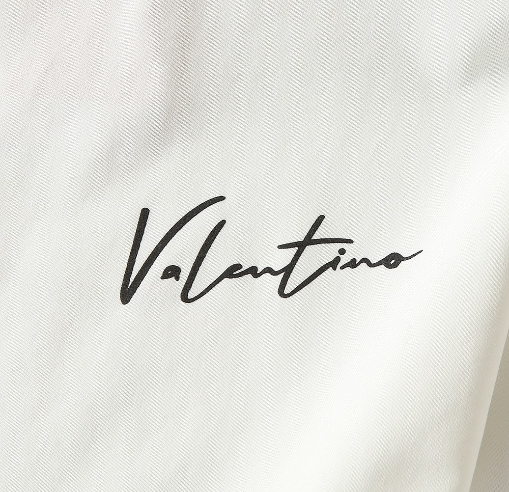 🌾华伦天奴2026春夏新款首发专柜最新款短袖圆领T恤 高端订制 设计前卫时尚！品牌logo重工艺设计 高