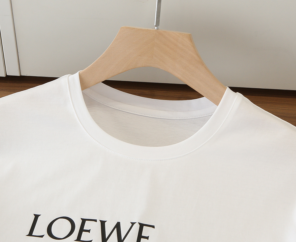 🌾LOEWE罗意威Crafted World（匠心世界） 展览主题的限定款，卡通手绘主题充满时尚感 海德