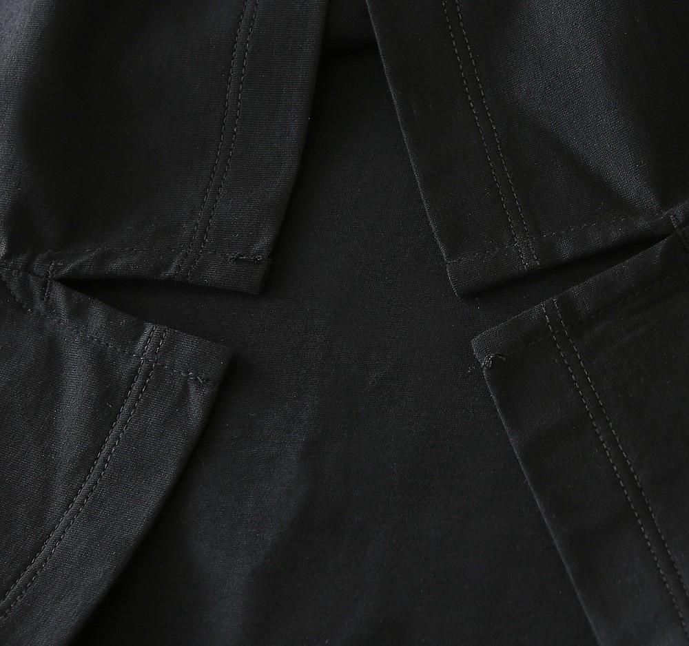 🌾爱*仕(He*mès) 2026春夏 最新主题刺绣圆领短袖T恤衫，新图型立体感贴起绣马头的设计 上身很