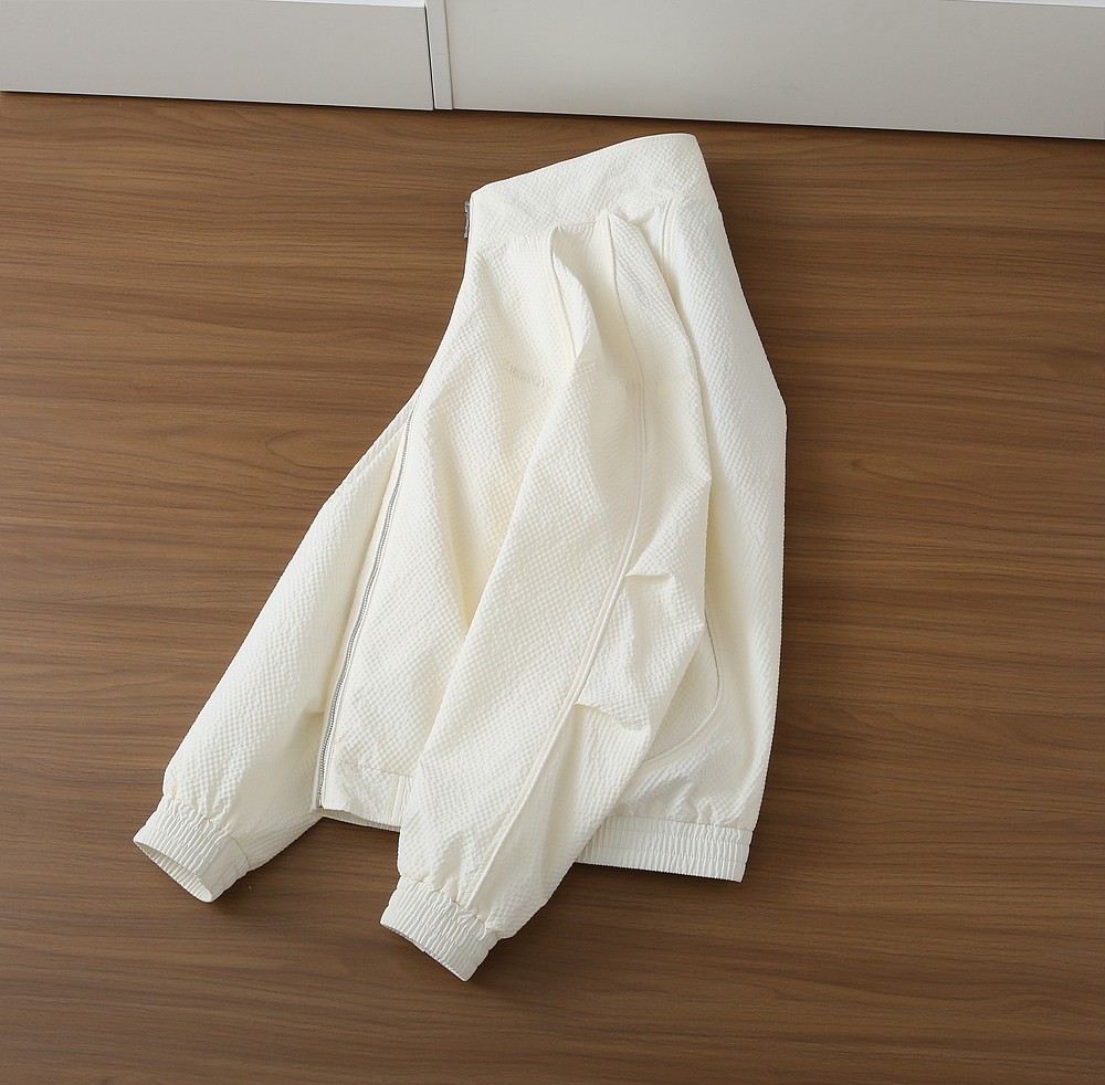 🌾杰尼亚夹克尺寸表……W8615