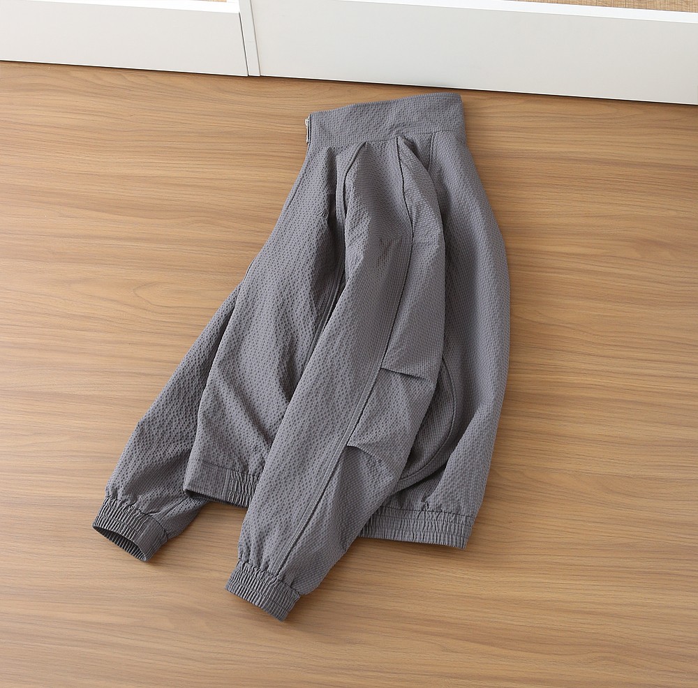 🌾杰尼亚夹克尺寸表……W8615