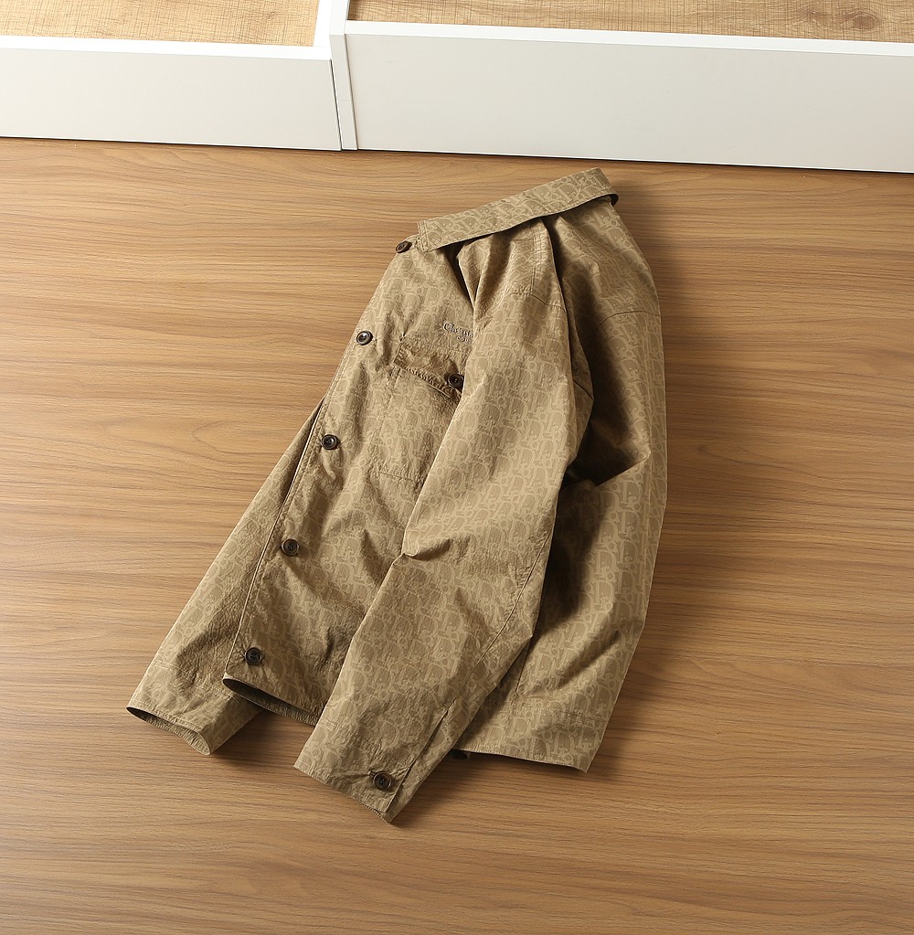 🌾迪奥夹克尺寸表……W8622