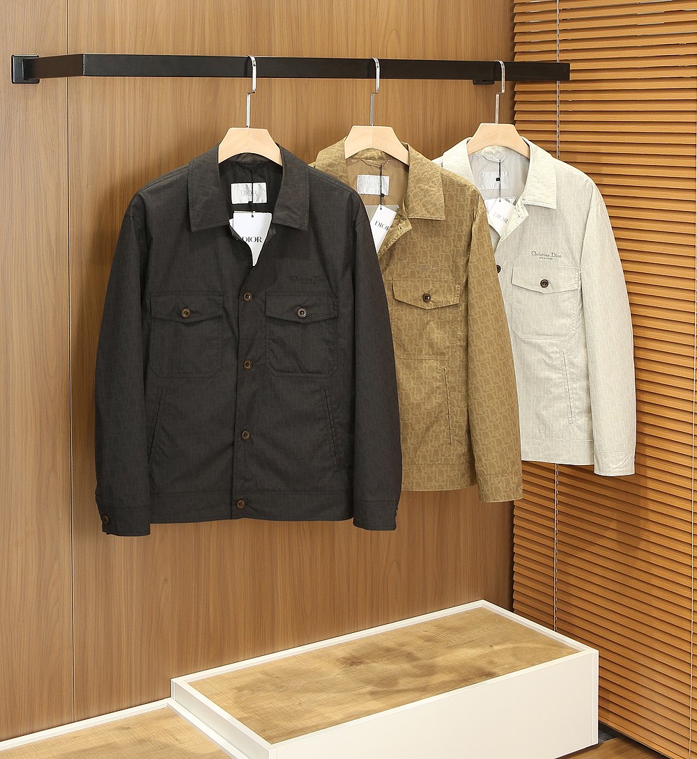 🌾迪奥夹克尺寸表……W8622