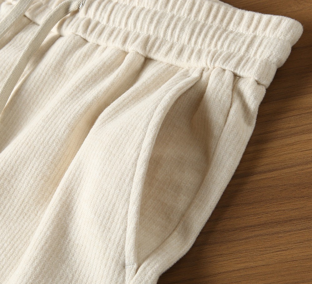 🌾2026早春新款lP🆕套装LoroPiana🔥爆款推荐！经典舒适性极高的一款套装。原单狠货休闲时尚套装