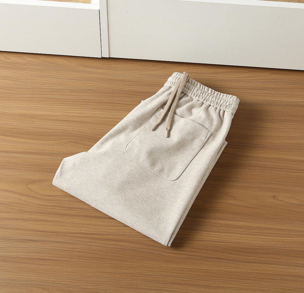 🌾2026早春新款lP🆕套装LoroPiana🔥爆款推荐！经典舒适性极高的一款套装。原单狠货休闲时尚套装