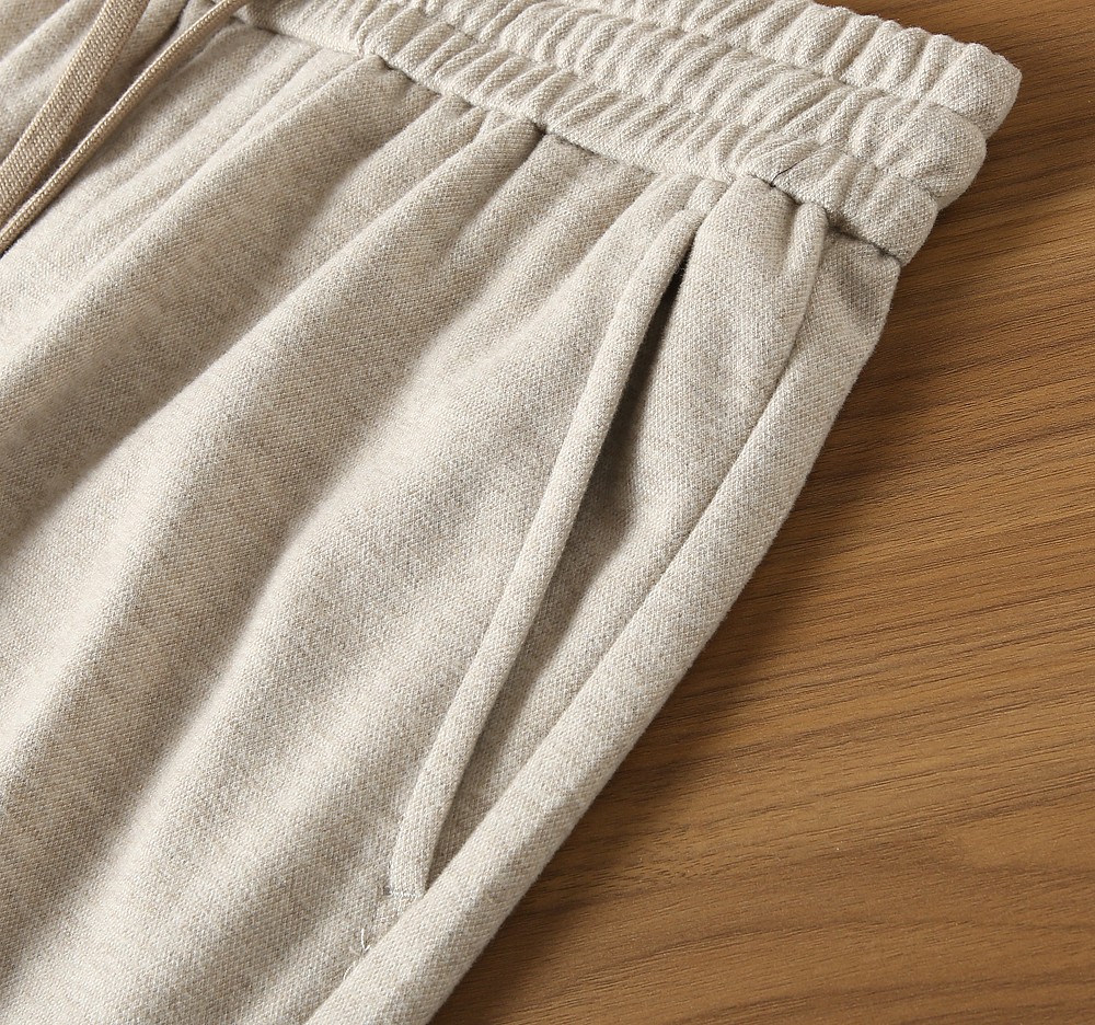 🌾2026早春新款lP🆕套装LoroPiana🔥爆款推荐！经典舒适性极高的一款套装。原单狠货休闲时尚套装