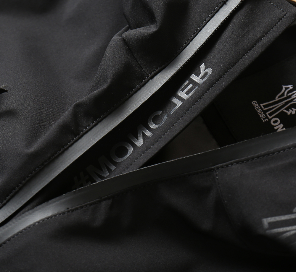 🌾蒙口2026早春新款连帽夹克外套，众多明星都爱穿的时尚百搭单品！喜欢经典简约的朋友,一定不能错过了这款