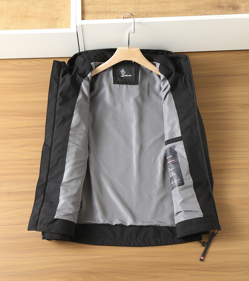 🌾蒙口2026早春新款连帽夹克外套，众多明星都爱穿的时尚百搭单品！喜欢经典简约的朋友,一定不能错过了这款