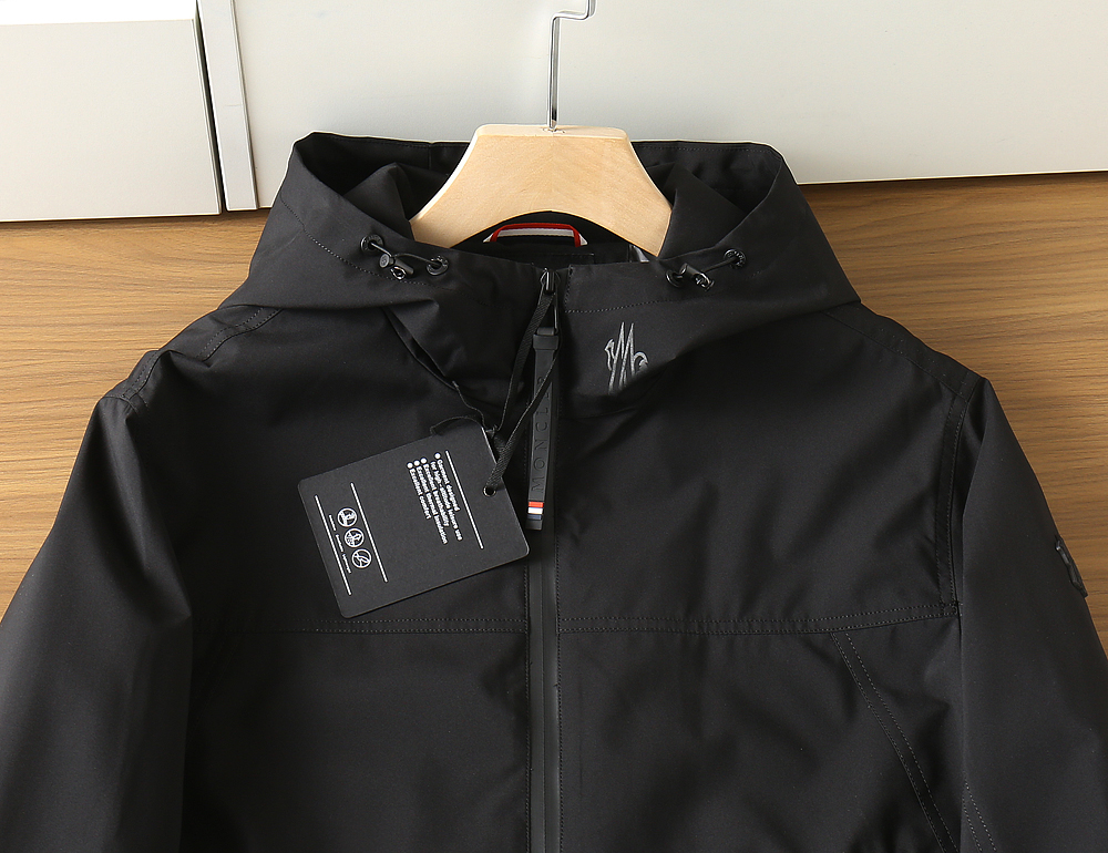 🌾蒙口2026早春新款连帽夹克外套，众多明星都爱穿的时尚百搭单品！喜欢经典简约的朋友,一定不能错过了这款