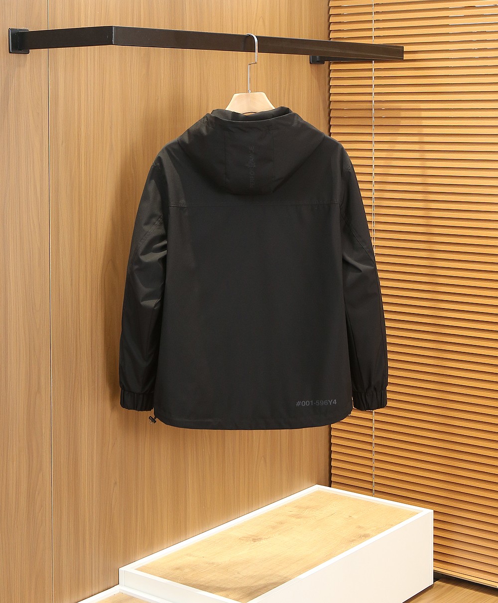 🌾蒙口2026早春新款连帽夹克外套，众多明星都爱穿的时尚百搭单品！喜欢经典简约的朋友,一定不能错过了这款