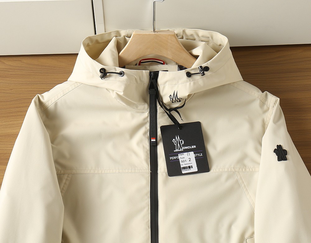 🌾蒙口2026早春新款连帽夹克外套，众多明星都爱穿的时尚百搭单品！喜欢经典简约的朋友,一定不能错过了这款