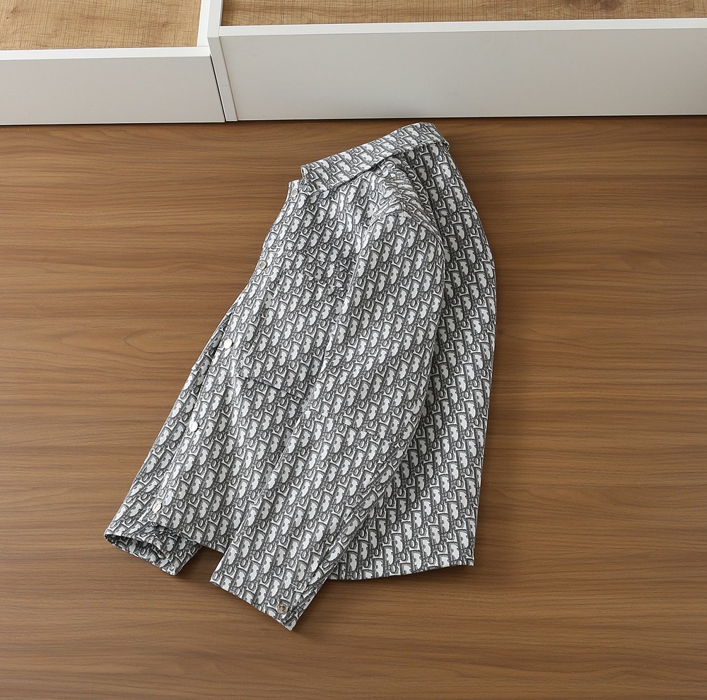 🌾迪奥夹克尺寸表……W8625