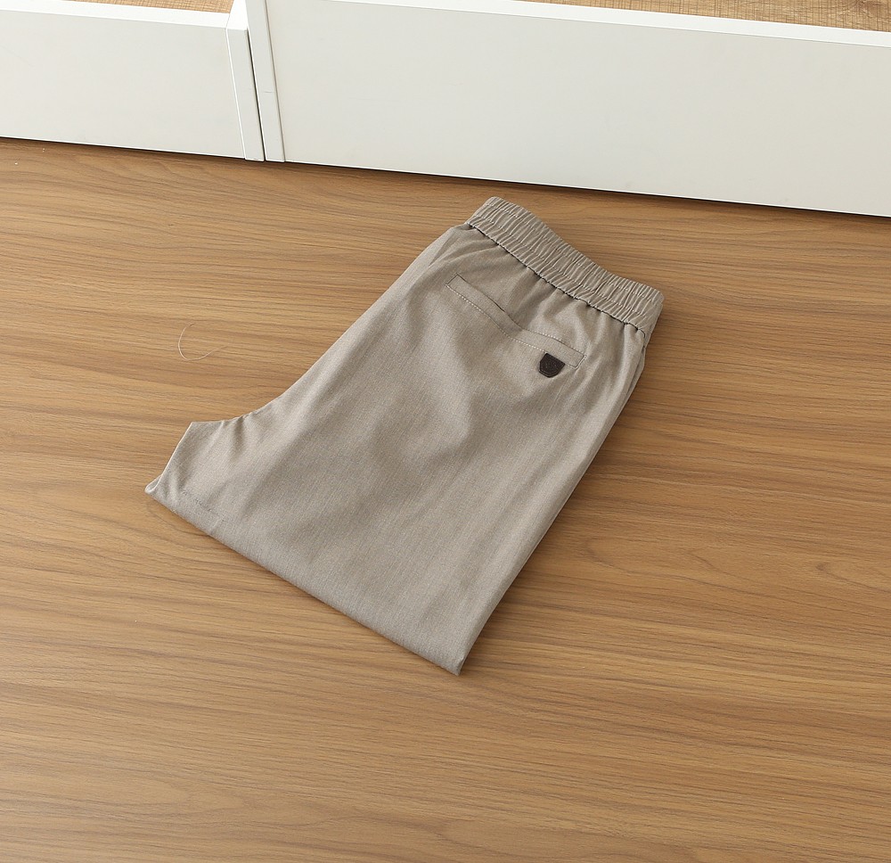 /套 Loro Piana羊毛套装尺寸表……A527