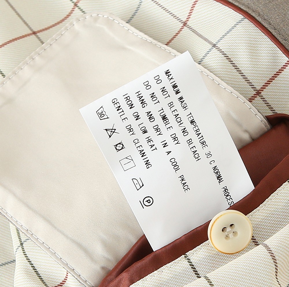 /套 Loro Piana羊毛套装尺寸表……A527