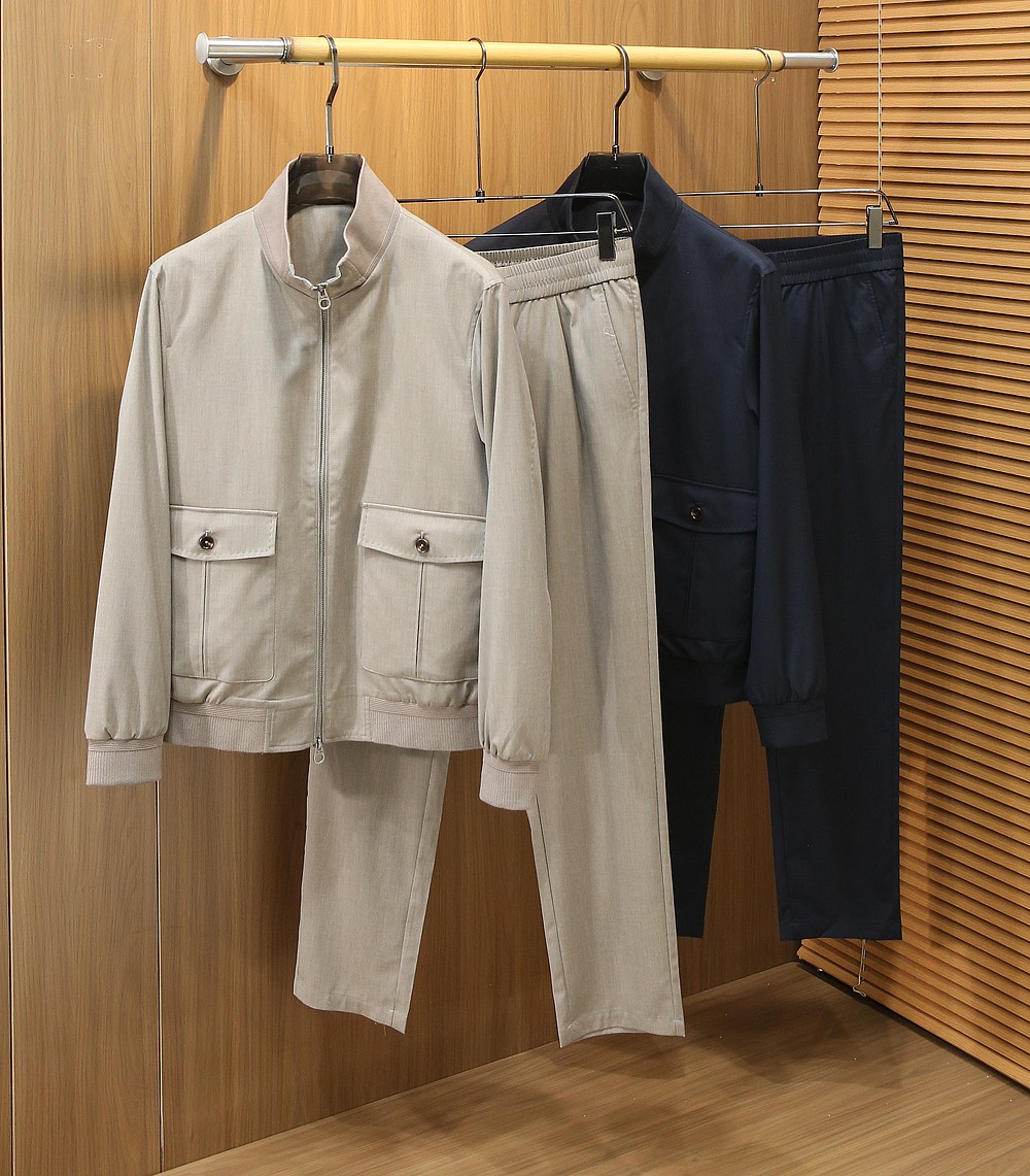 /套 Loro Piana羊毛套装尺寸表……A527