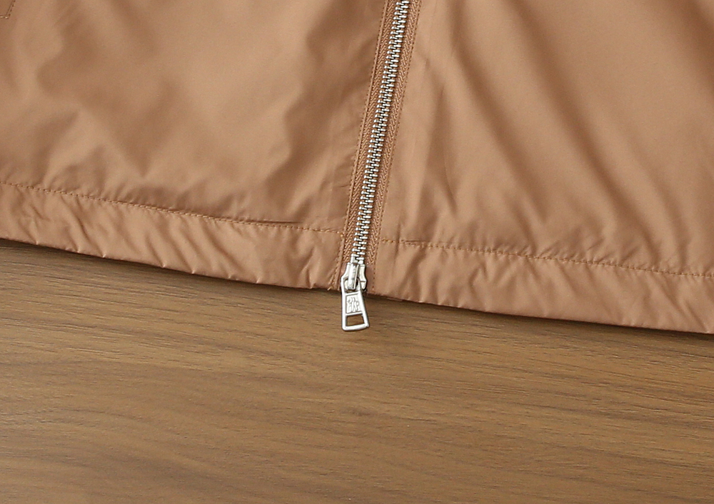 蒙口 2026早春新款男士连帽夹克外套，众多明星都爱穿的时尚百搭单品！喜欢经典简约的朋友,一定不能错过了