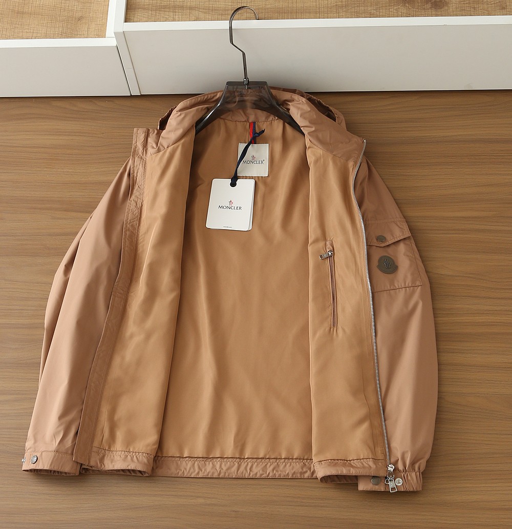 蒙口 2026早春新款男士连帽夹克外套，众多明星都爱穿的时尚百搭单品！喜欢经典简约的朋友,一定不能错过了