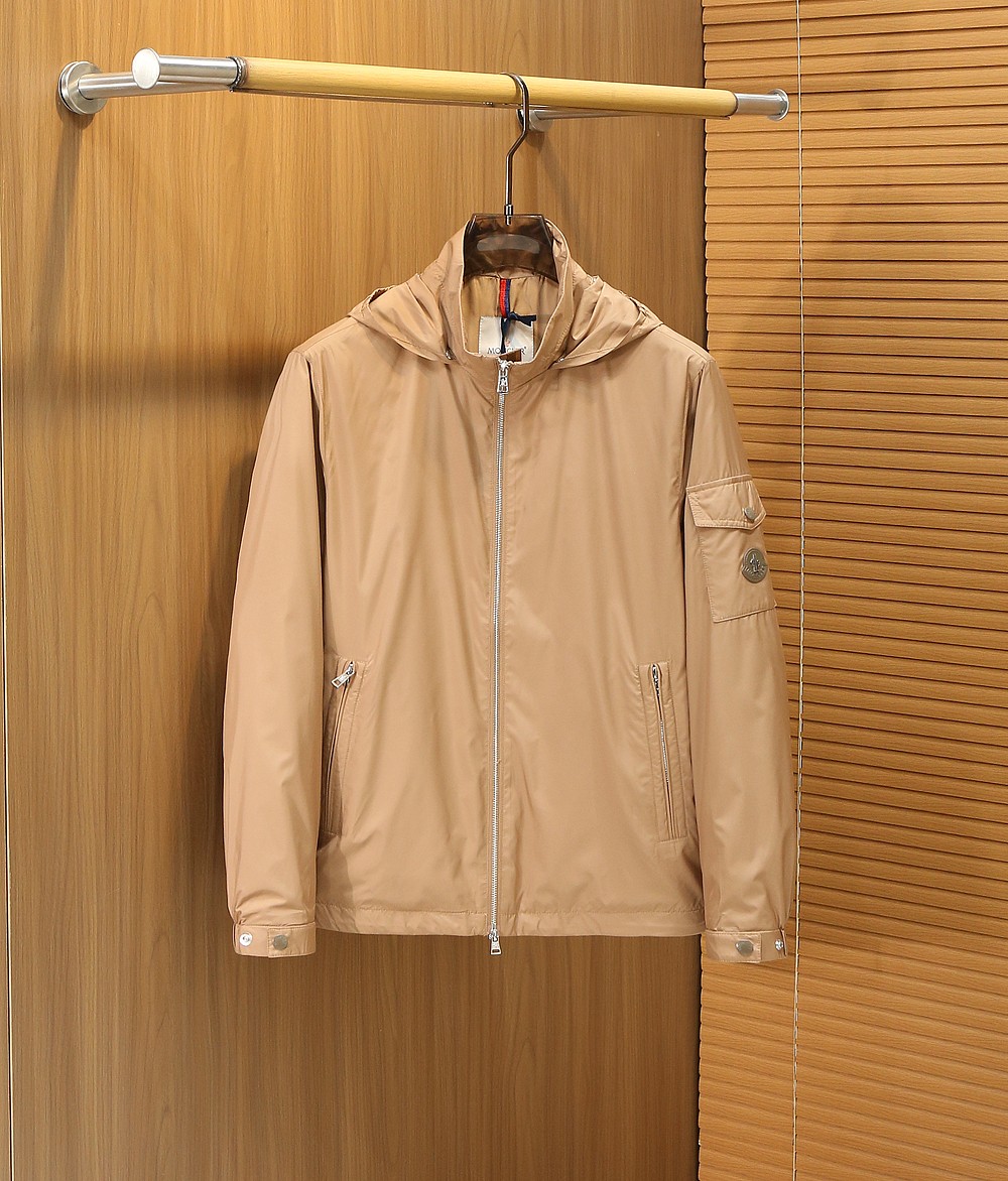 蒙口 2026早春新款男士连帽夹克外套，众多明星都爱穿的时尚百搭单品！喜欢经典简约的朋友,一定不能错过了