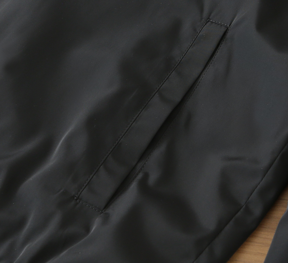 巴宝莉2026早春新款男士立领夹克外套，众多明星都爱穿的时尚百搭单品！喜欢经典简约的朋友,一定不能错过了