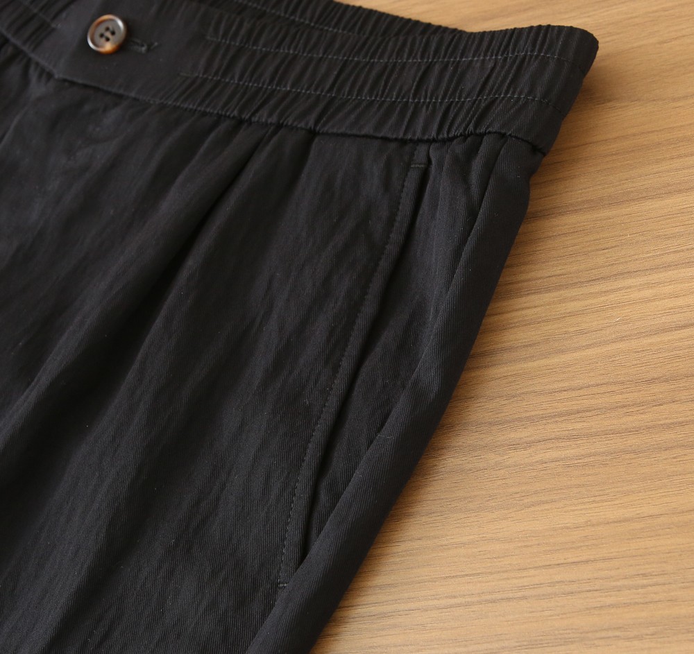 /套 杰尼亚套装 不单卖！2026春夏系列针脚细密，色调与缝线呼应，既强化品牌身份，又以低调的工艺细节传