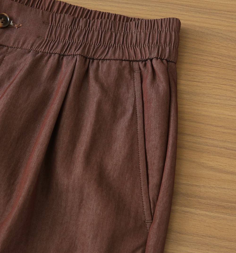 /套 杰尼亚套装 不单卖！2026春夏系列针脚细密，色调与缝线呼应，既强化品牌身份，又以低调的工艺细节传