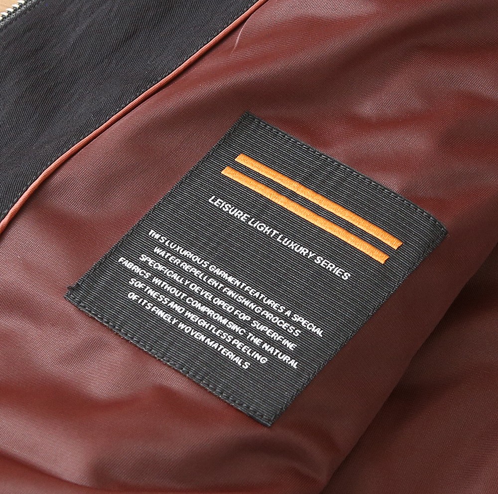 /套 杰尼亚套装 不单卖！2026春夏系列针脚细密，色调与缝线呼应，既强化品牌身份，又以低调的工艺细节传