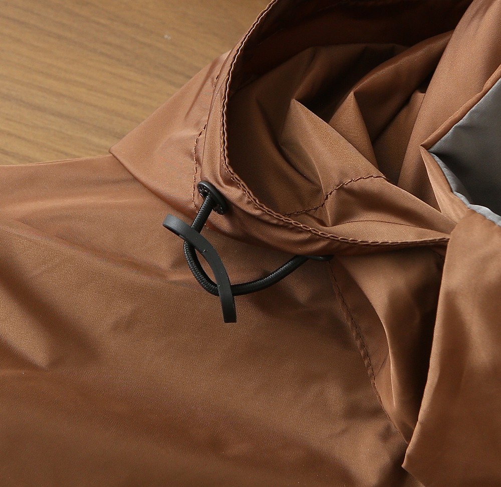 🆕普拉达PRADA双面穿 连帽夹克外套 经典的英式传承依旧时尚韵味浓郁.独具一格的时尚单品.客供定制面料