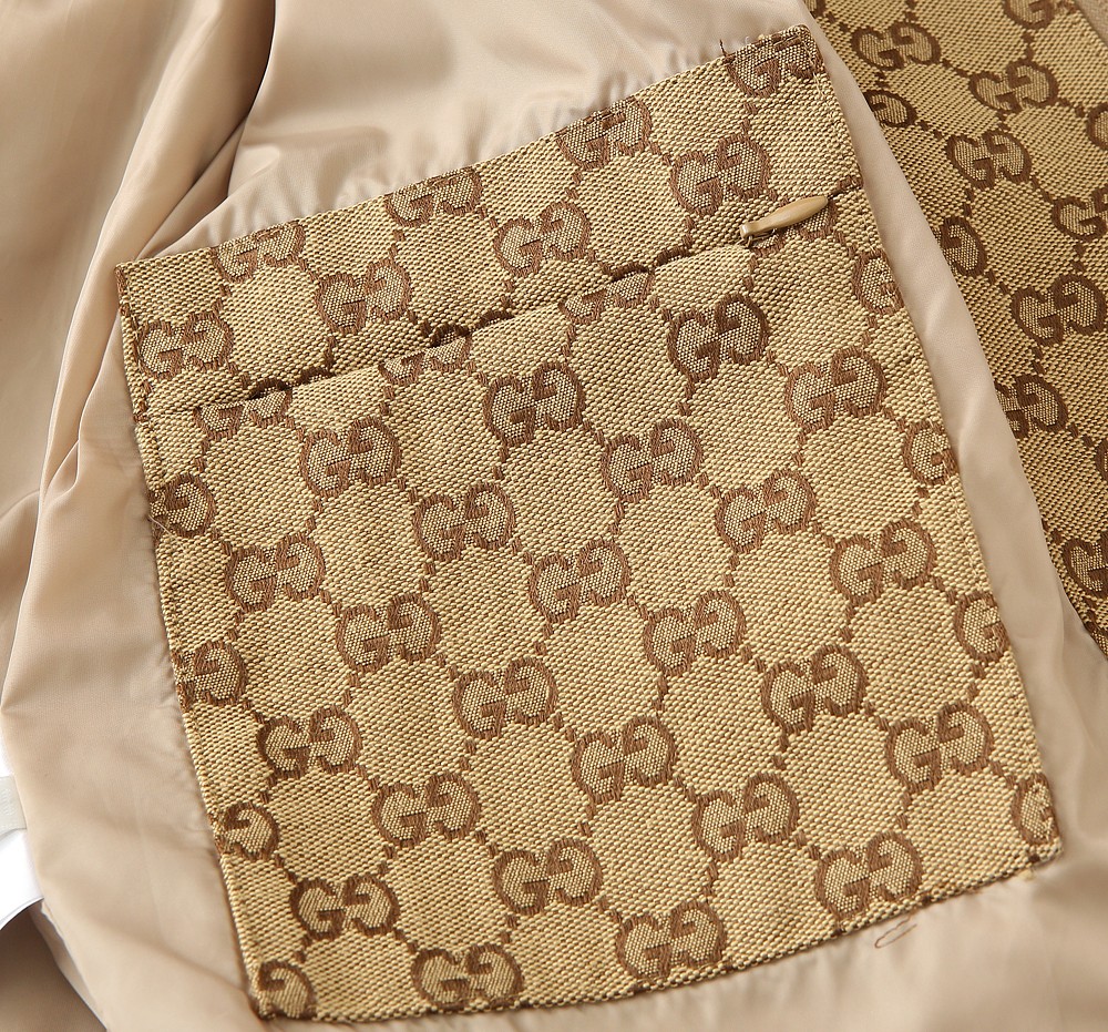 2026SS春季新款Gucci翻领夹克🆕原版1:1订制五金配件,全进口原版定制 欢迎专柜对比 绝对的高品