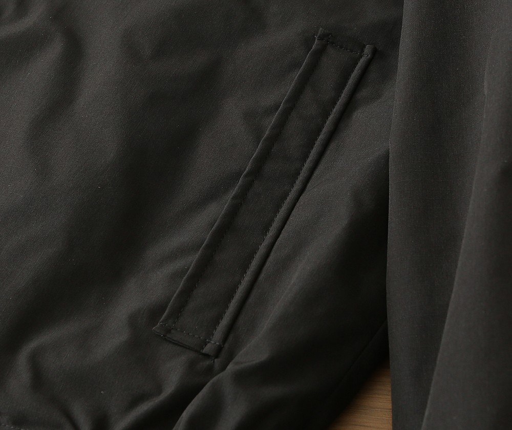 2026SS春季新款LV双面穿 连帽夹克🆕原版1:1订制五金配件,全进口原版定制 欢迎专柜对比 绝对的高