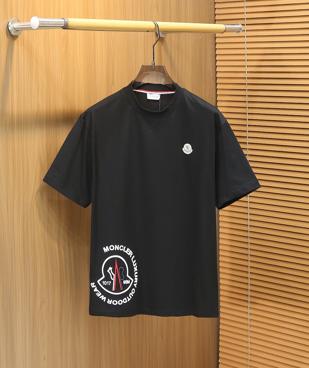 蒙口2026春夏新款首发专柜最新款短袖圆领T恤 高端订制 设计前卫时尚！品牌logo重工艺设计 高端定制