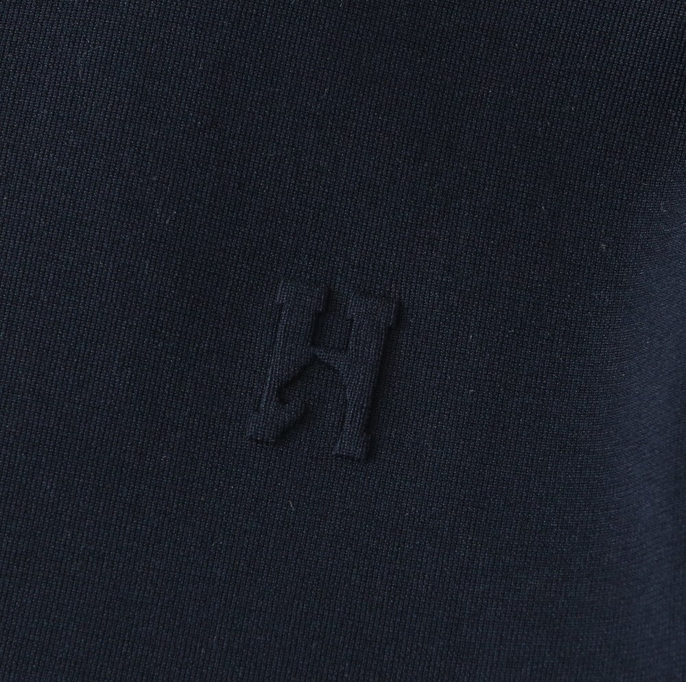 爱马仕HERMES圆领针织短袖，细微之处的精美上身年轻不刻板 随性有层次儒雅造型 横机针织（针织起脚也就