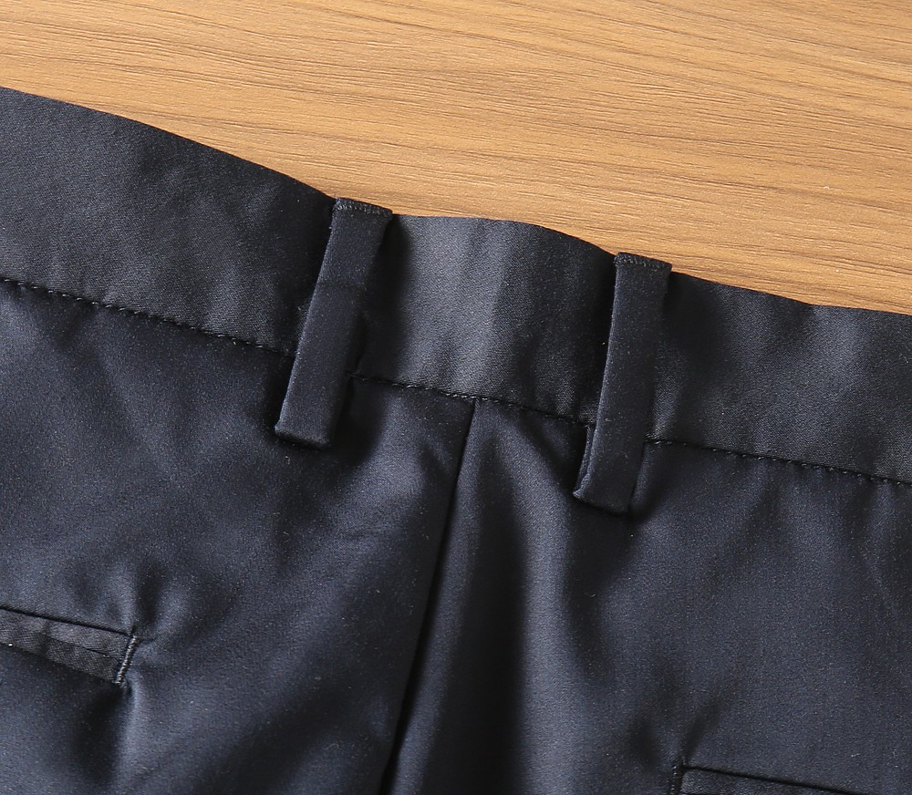 菲拉格慕2026春夏新品 原单男士西装休闲裤 每季必出的类型，无需质疑的热卖王牌单品，符合四季最佳的搭配