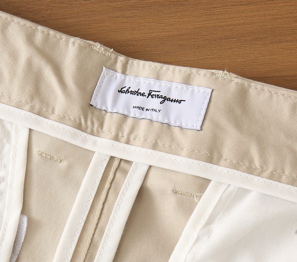 菲拉格慕2026春夏新品 原单男士西装休闲裤 每季必出的类型，无需质疑的热卖王牌单品，符合四季最佳的搭配