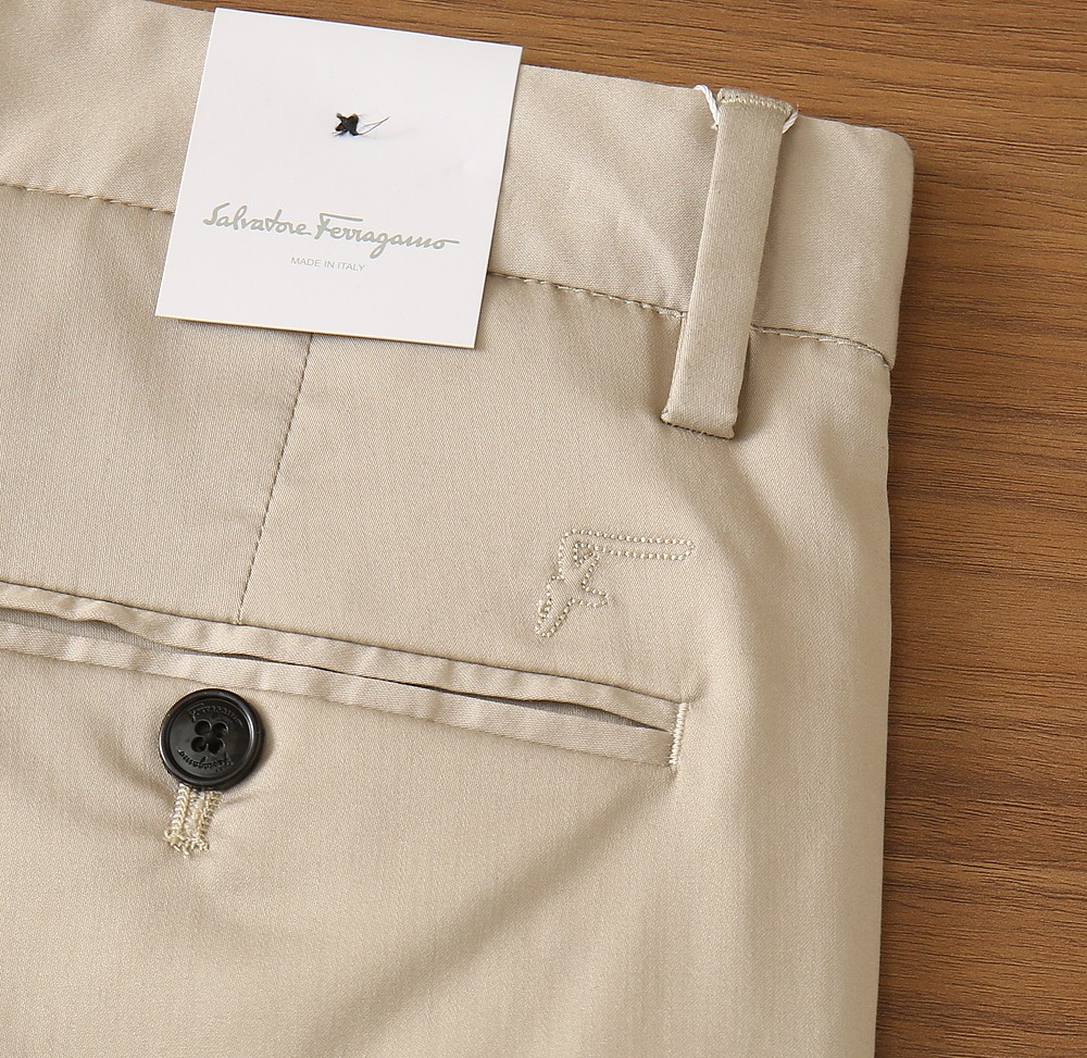 菲拉格慕2026春夏新品 原单男士西装休闲裤 每季必出的类型，无需质疑的热卖王牌单品，符合四季最佳的搭配