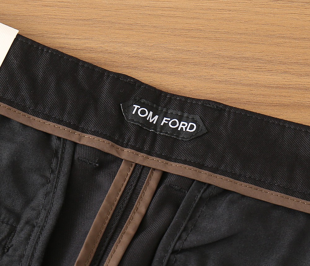 TOMFORD汤姆福特2026SS早春新品 原单男士西装休闲裤 每季必出的类型，无需质疑的热卖王牌单品，