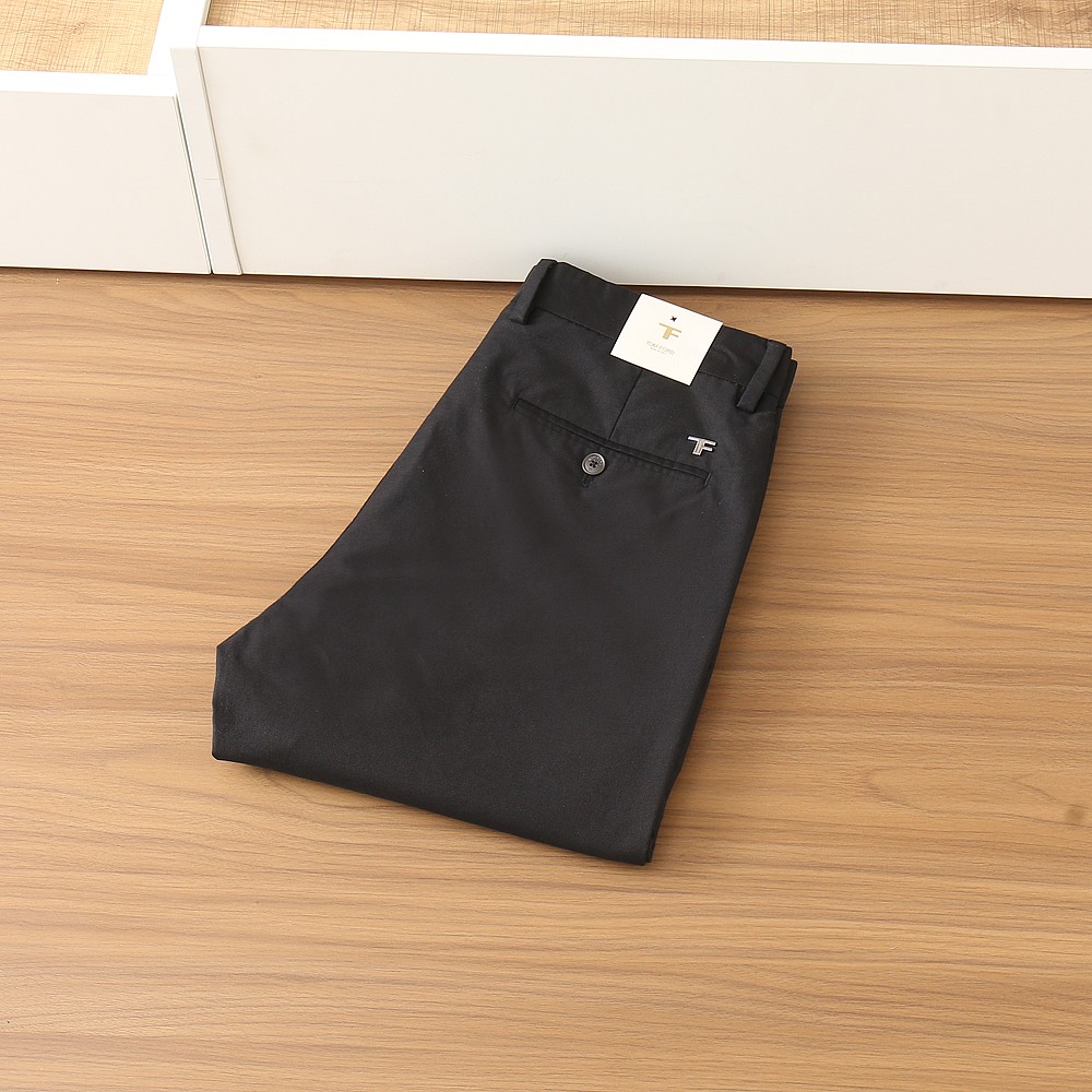 TOMFORD商务休闲裤尺寸表……8112