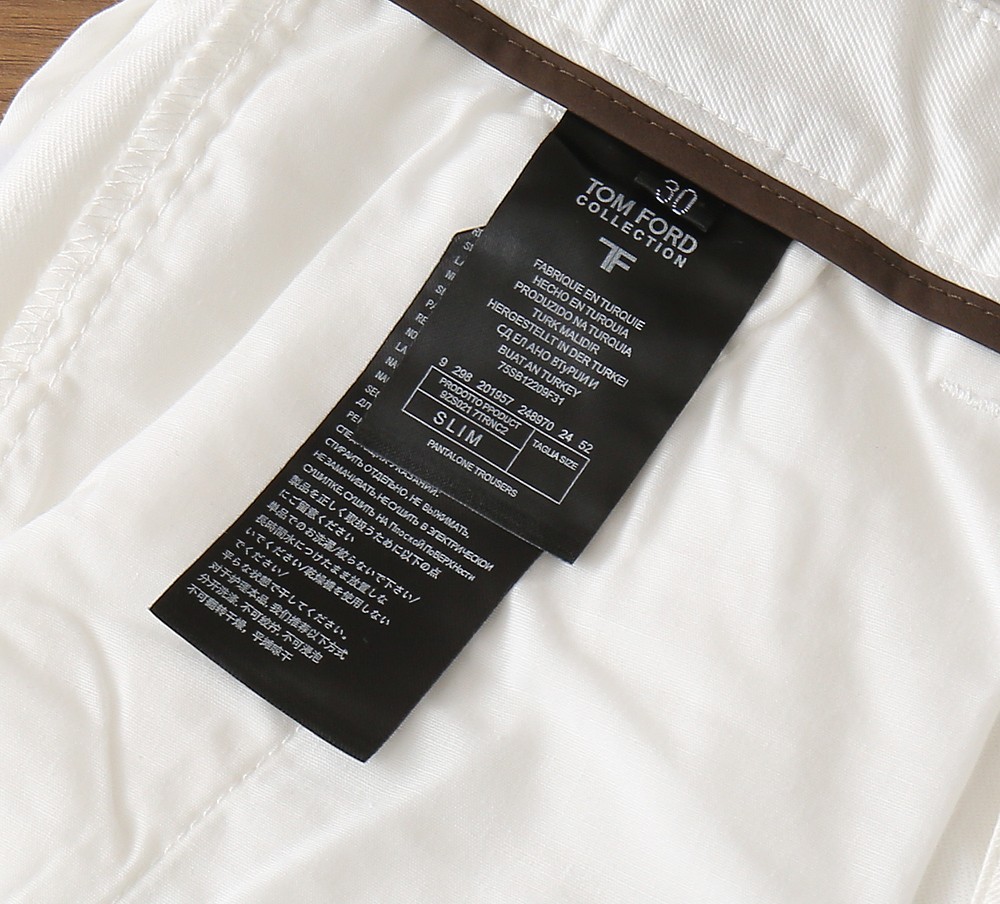 TOMFORD商务休闲裤尺寸表……8112
