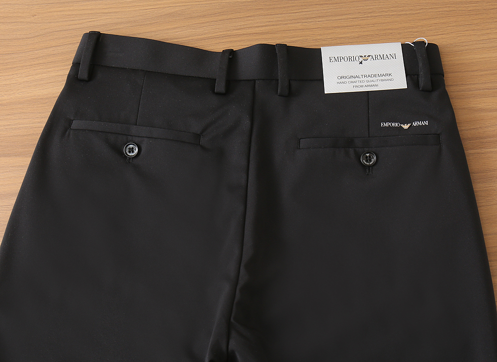 阿玛尼ARMANI 2026SS早春新品 原单男士西装休闲裤 每季必出的类型，无需质疑的热卖王牌单品，符