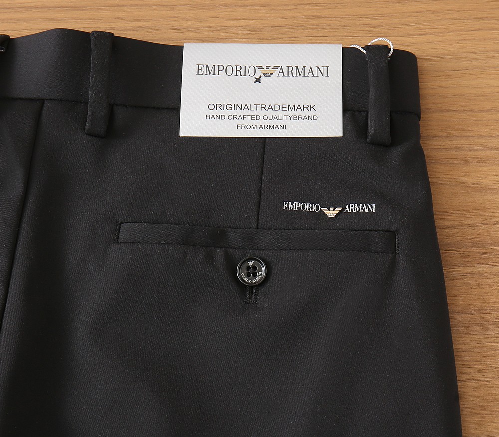 阿玛尼ARMANI 2026SS早春新品 原单男士西装休闲裤 每季必出的类型，无需质疑的热卖王牌单品，符