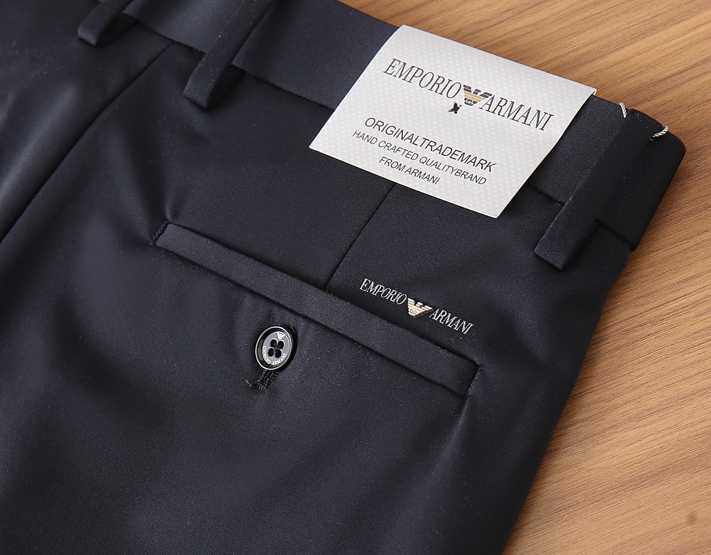 阿玛尼ARMANI 2026SS早春新品 原单男士西装休闲裤 每季必出的类型，无需质疑的热卖王牌单品，符