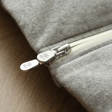 羽绒服 BC秋冬新款男士商务休闲羊毛羽绒服外套,鹅绒填充面料与辅料皆为客供,定织定染而成,触感极为柔软细腻,细节精湛考究 羽绒服 BC秋冬新款男士商务休闲羊毛羽绒服外套,鹅绒填充面料与辅料皆为客供,定织定染而成,触感极为柔软细腻,细节精湛考究