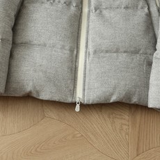 羽绒服 BC秋冬新款男士商务休闲羊毛羽绒服外套,鹅绒填充面料与辅料皆为客供,定织定染而成,触感极为柔软细腻,细节精湛考究 羽绒服 BC秋冬新款男士商务休闲羊毛羽绒服外套,鹅绒填充面料与辅料皆为客供,定织定染而成,触感极为柔软细腻,细节精湛考究