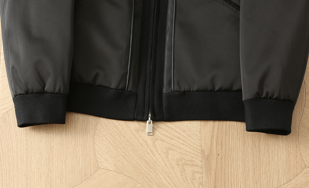 羽绒服 MooRER穆勒2026SS秋冬新款上新! 羽绒服夹克外套,贸易公司渠道稀出,领先官网发售!男士高端都市风尚翻领 羽绒服 MooRER穆勒2026SS秋冬新款上新! 羽绒服夹克外套,贸易公司渠道稀出,领先官网发售!男士高端都市风尚翻领