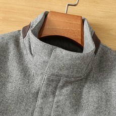 羽绒服 Loro Pian&Loro Piana诺悠翩雅FW2026秋冬新款羊毛羽绒服外套。柜子在售爆款。采用原版羊毛➕ 羽绒服 Loro Pian&Loro Piana诺悠翩雅FW2026秋冬新款羊毛羽绒服外套。柜子在售爆款。采用原版羊毛➕