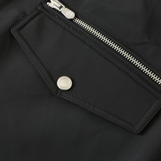 羽绒服 BC秋冬新款男士商务休闲毛领羽绒服外套,鹅绒填充,面料与辅料皆为客供,定织定染而成,触感极为柔软细腻,细节精湛考 羽绒服 BC秋冬新款男士商务休闲毛领羽绒服外套,鹅绒填充,面料与辅料皆为客供,定织定染而成,触感极为柔软细腻,细节精湛考